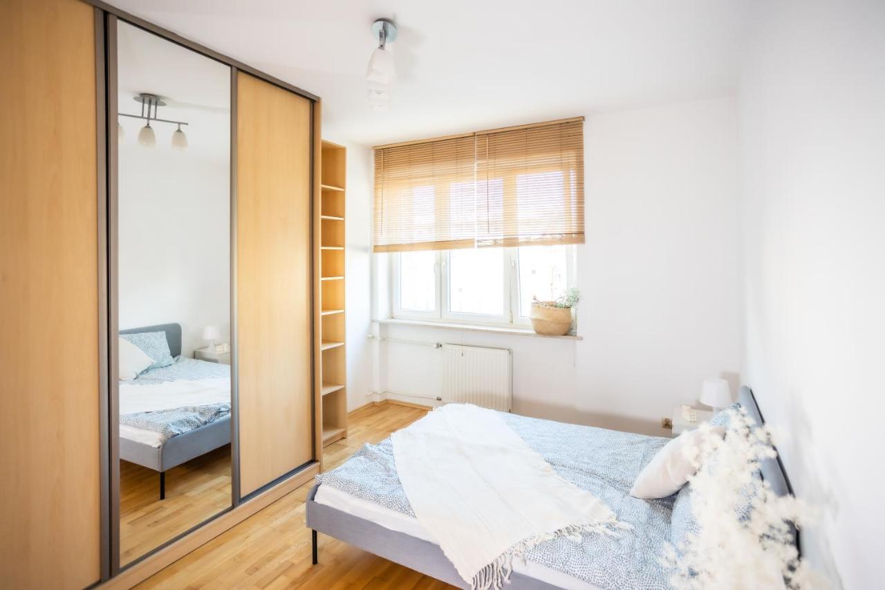 Superapart Marszalkowska 83 Варшава Экстерьер фото